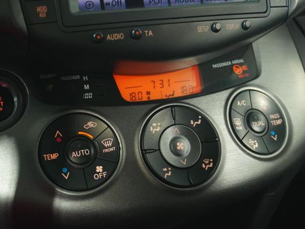 Toyota RAV4 III (XA30) Рестайлинг с пробегом 2011 года, цена 1 419 000 рублей, 120150 км, внедорожник, Автокод Объявления