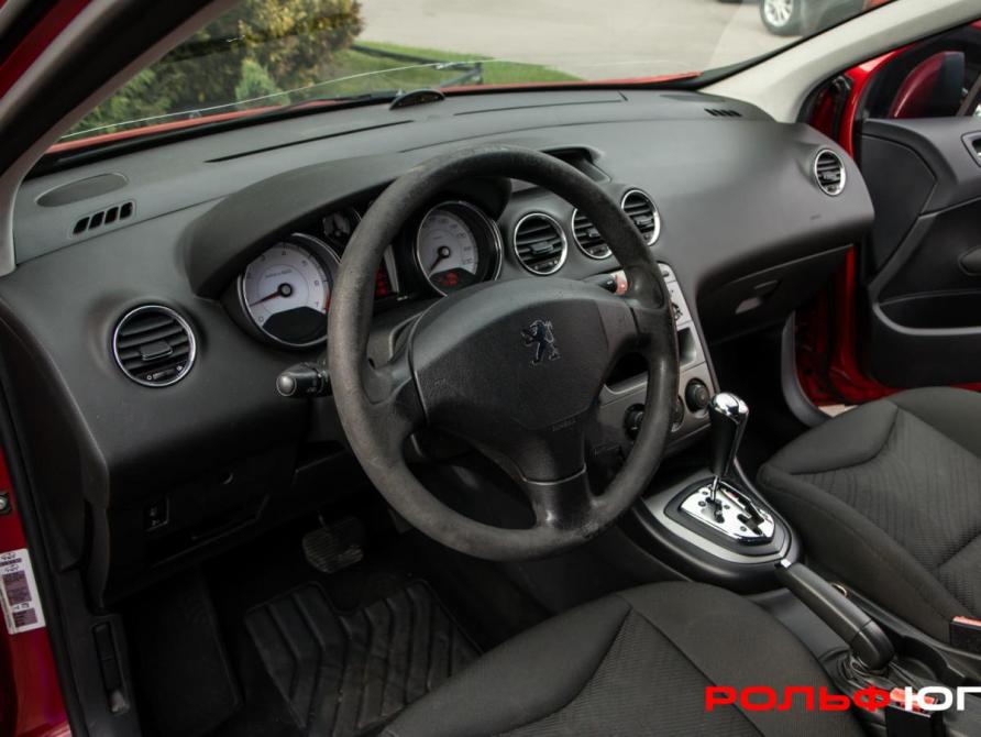 Peugeot 308 I Москва  - изображение 13