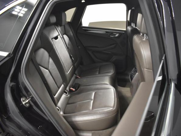Porsche Macan I с пробегом 2016 года, цена 2 963 300 рублей, 166184 км, внедорожник, Автокод Объявления