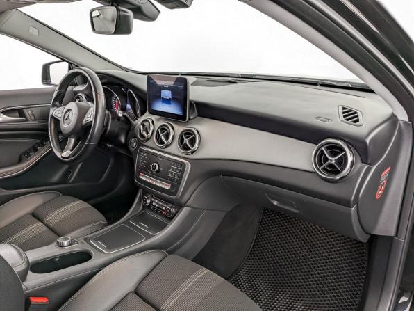 Mercedes-Benz GLA I (X156) Рестайлинг с пробегом 2019 года, цена 2 390 000 рублей, 91530 км, внедорожник, Автокод Объявления