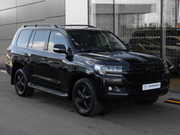 Toyota Land Cruiser 200 Series Рестайлинг 2 с пробегом 2018 года, цена 5 198 000 рублей, 261815 км, внедорожник, Автокод Объявления
