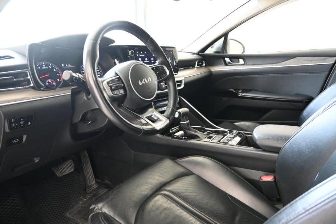 Kia K5 III с пробегом 2022 года, цена 2 620 000 рублей, 113000 км, седан, Автокод Объявления