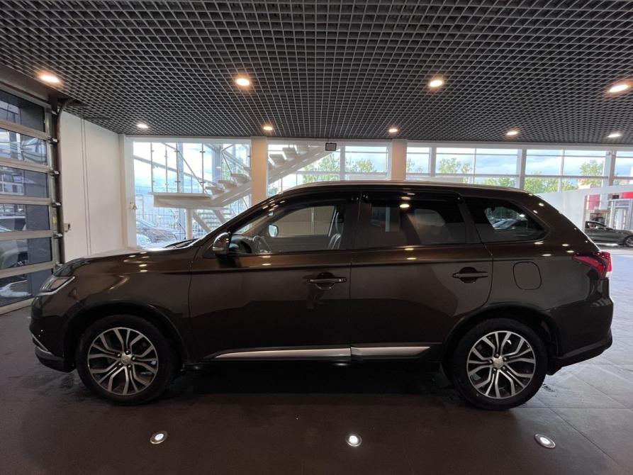 Mitsubishi Outlander III Рестайлинг 2 Чебоксары  - изображение 6