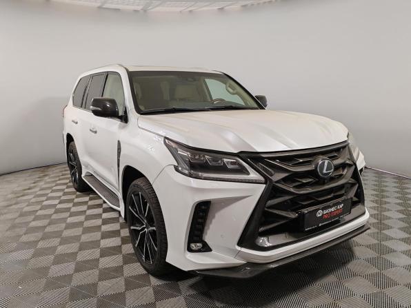 Lexus LX III Рестайлинг 2 с пробегом 2017 года, цена 8 000 000 рублей, 65282 км, внедорожник, Автокод Объявления