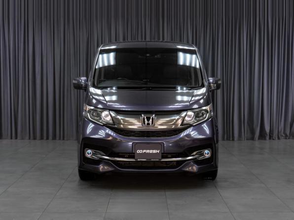 Honda Stepwgn V с пробегом 2016 года, цена 2 249 000 рублей, 189330 км, минивэн, Автокод Объявления