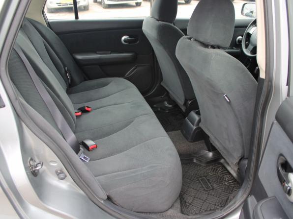 Nissan Tiida I Рестайлинг с пробегом 2013 года, цена 759 000 рублей, 145000 км, седан, Автокод Объявления