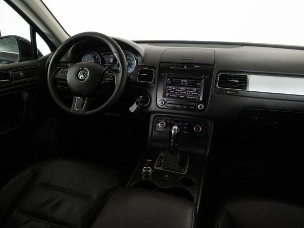 Volkswagen Touareg II с пробегом 2012 года, цена 1 988 000 рублей, 233961 км, внедорожник, Автокод Объявления