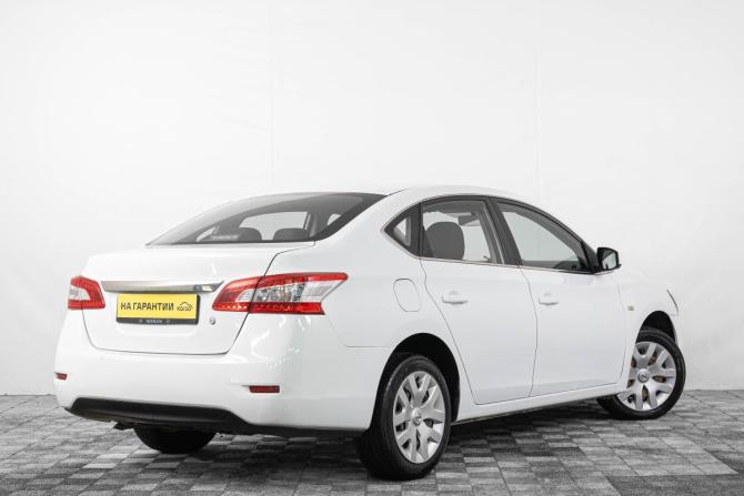 Nissan Sentra VII (B17) с пробегом 2015 года, цена 1 029 000 рублей, 110000 км, седан, Автокод Объявления
