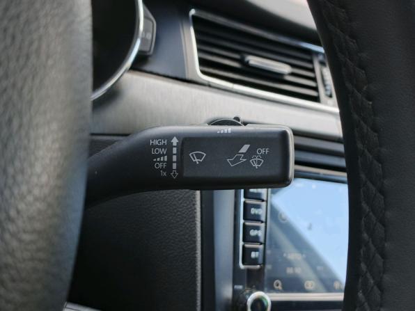 Skoda Superb II Рестайлинг с пробегом 2013 года, цена 879 000 рублей, 268196 км, лифтбек, Автокод Объявления