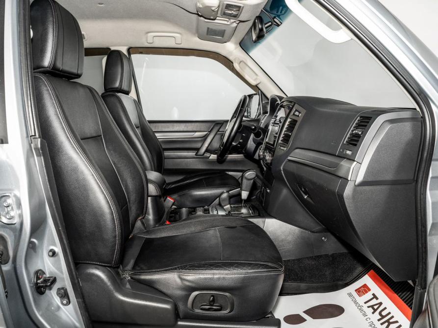 Mitsubishi Pajero IV Рестайлинг 2 Иркутск  - изображение 5