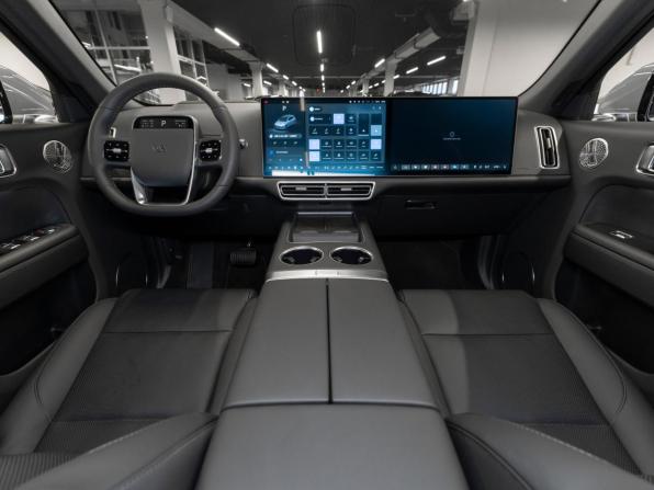 Li Auto (Lixiang) L7 I Рестайлинг с пробегом 2025 года, цена 8 500 000 рублей, 50 км, внедорожник, Автокод Объявления