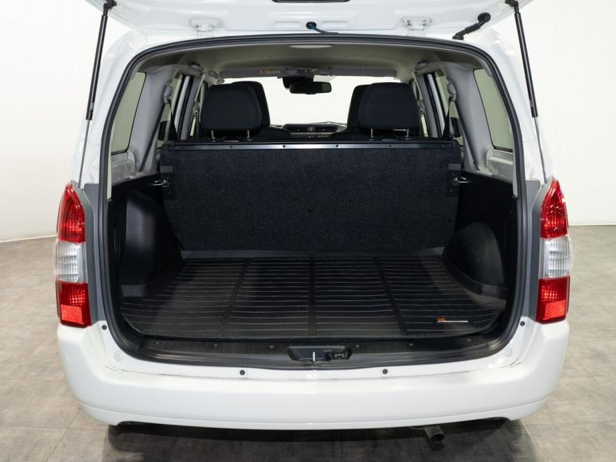 Toyota Probox I Рестайлинг Чита  - изображение 16