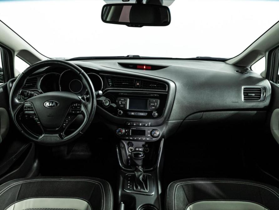Kia Ceed II Рестайлинг Санкт-Петербург  - изображение 13