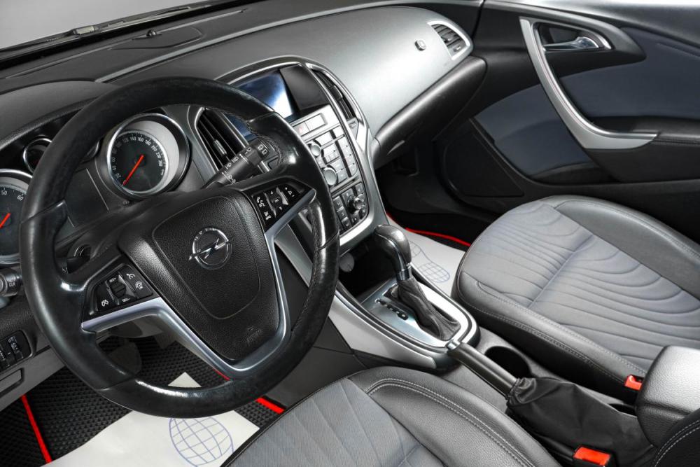 Opel Astra J Рестайлинг Тюмень  - изображение 8