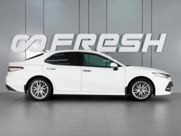Toyota Camry VIII (XV70) с пробегом 2019 года, цена 2 679 000 рублей, 186211 км, седан, Автокод Объявления