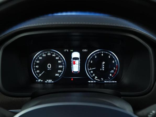 Volvo V90 Cross Country I с пробегом 2019 года, цена 2 149 046 рублей, 341882 км, универсал, Автокод Объявления