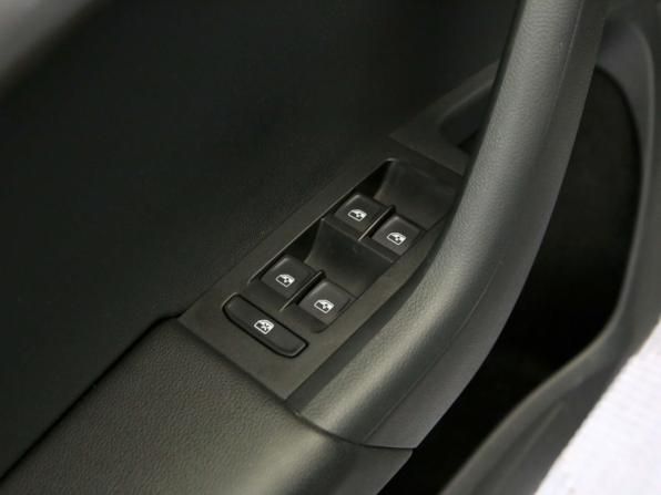 Skoda Octavia III (A7) Рестайлинг с пробегом 2019 года, цена 1 290 000 рублей, 250559 км, лифтбек, Автокод Объявления
