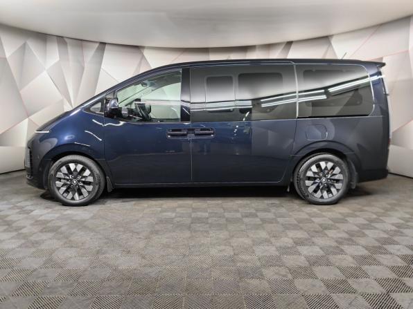 Hyundai Staria I с пробегом 2021 года, цена 4 750 000 рублей, 66583 км, минивэн, Автокод Объявления