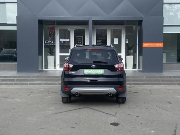 Ford Kuga II Рестайлинг с пробегом 2018 года, цена 1 575 000 рублей, 122350 км, внедорожник, Автокод Объявления