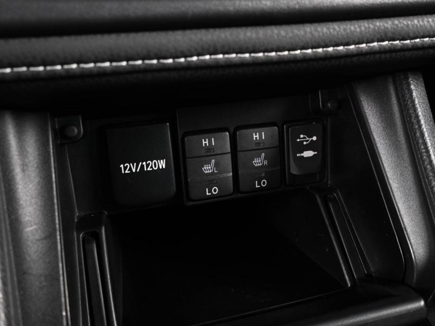 Toyota Corolla XI (E160 E170 E180) Рестайлинг 1 Ростов-на-Дону  - изображение 16