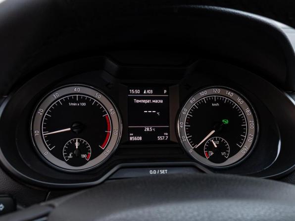 Skoda Octavia III (A7) Рестайлинг с пробегом 2018 года, цена 2 265 000 рублей, 85608 км, лифтбек, Автокод Объявления