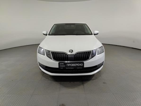 Skoda Octavia III (A7) Рестайлинг с пробегом 2019 года, цена 1 610 000 рублей, 185467 км, лифтбек, Автокод Объявления