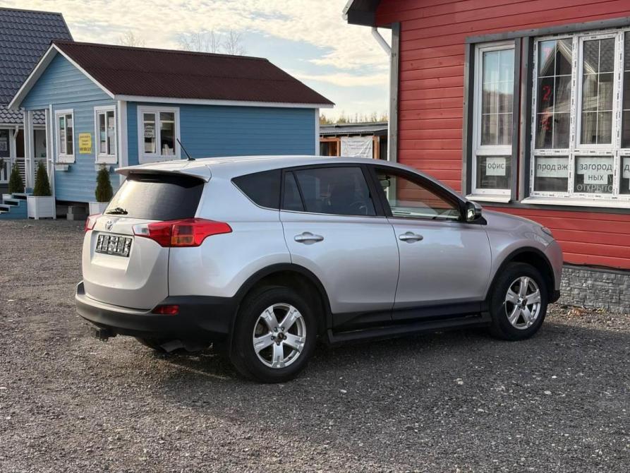 Toyota RAV4 IV (XA40) Санкт-Петербург  - изображение 4