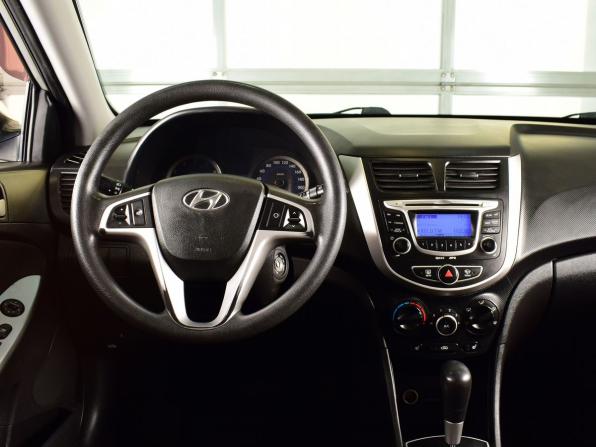 Hyundai Solaris I с пробегом 2011 года, цена 879 995 рублей, 179887 км, хэтчбек, Автокод Объявления