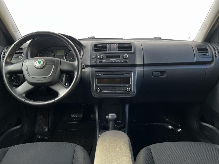 Skoda Fabia II Рестайлинг Москва  - изображение 12