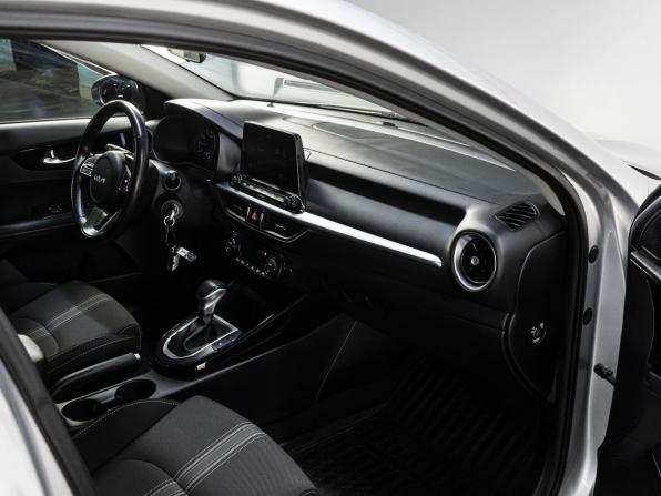 Kia Cerato IV с пробегом 2022 года, цена 2 150 000 рублей, 45594 км, седан, Автокод Объявления