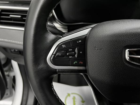 Geely Atlas Pro с пробегом 2024 года, цена 2 395 000 рублей, 29488 км, внедорожник, Автокод Объявления