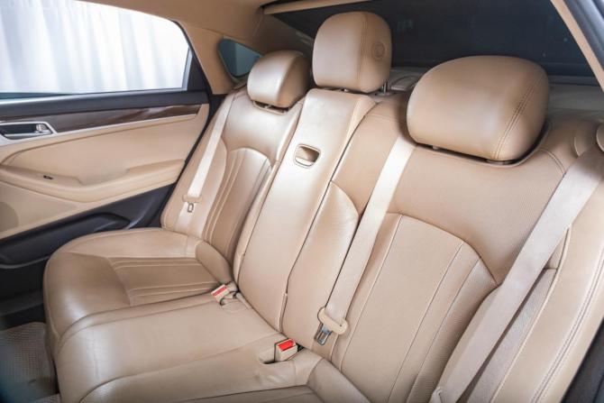 Hyundai Genesis II с пробегом 2015 года, цена 1 929 000 рублей, 230000 км, седан, Автокод Объявления