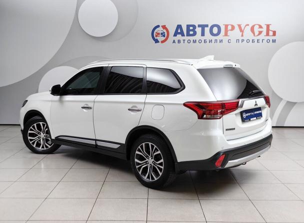 Mitsubishi Outlander III Рестайлинг 2 с пробегом 2018 года, цена 2 049 000 рублей, 131000 км, внедорожник, Автокод Объявления
