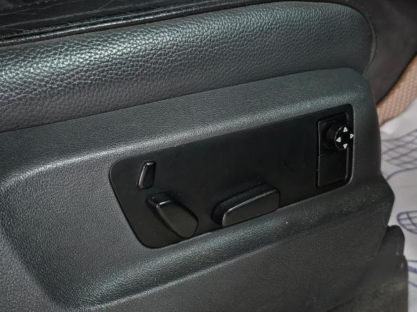 Volkswagen Touareg I с пробегом 2005 года, цена 550 000 рублей, 177000 км, внедорожник, Автокод Объявления