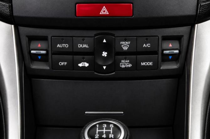 Honda Accord VIII с пробегом 2008 года, цена 829 000 рублей, 206000 км, седан, Автокод Объявления
