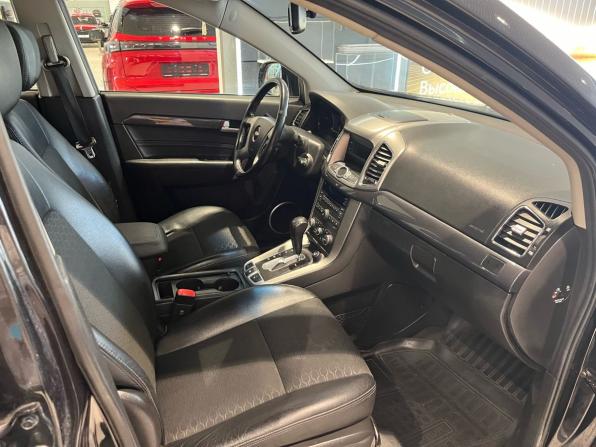 Chevrolet Captiva I Рестайлинг 2 с пробегом 2014 года, цена 1 349 000 рублей, 205000 км, внедорожник, Автокод Объявления