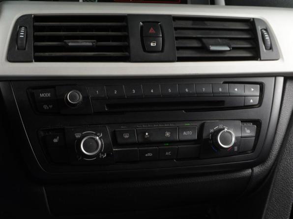 BMW 3 серии VI (F3x) с пробегом 2013 года, цена 1 659 000 рублей, 204155 км, седан, Автокод Объявления