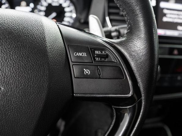 Mitsubishi Outlander III Рестайлинг 3 с пробегом 2019 года, цена 2 500 000 рублей, 131705 км, внедорожник, Автокод Объявления