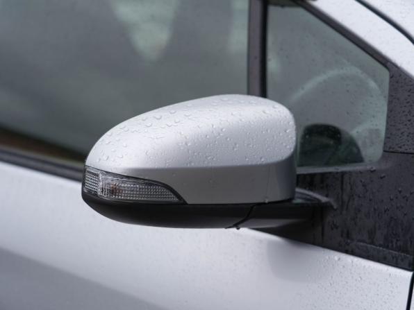 Toyota Vitz III (XP130) с пробегом 2012 года, цена 810 000 рублей, 72125 км, хэтчбек, Автокод Объявления