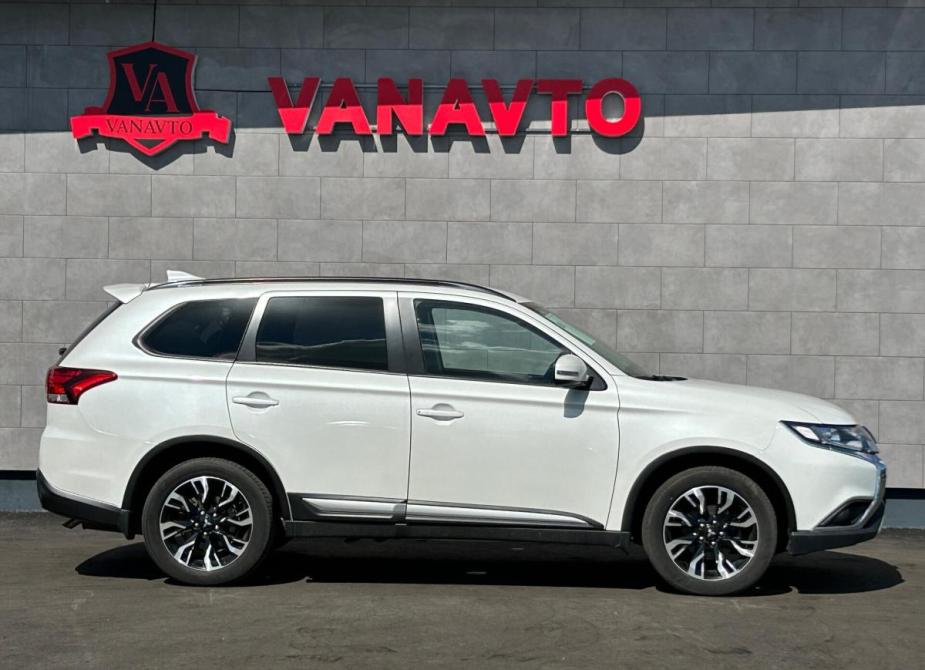 Mitsubishi Outlander III Рестайлинг 3 Альметьевск  - изображение 4