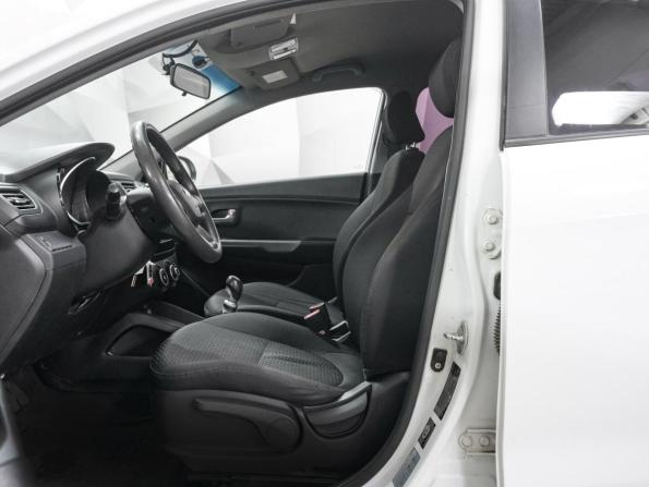 Kia Rio III с пробегом 2014 года, цена 721 000 рублей, 176000 км, седан, Автокод Объявления