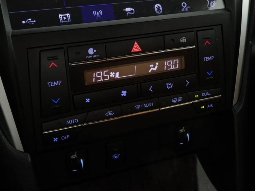 Toyota Camry VII (XV50) Рестайлинг 2 Химки  - изображение 10