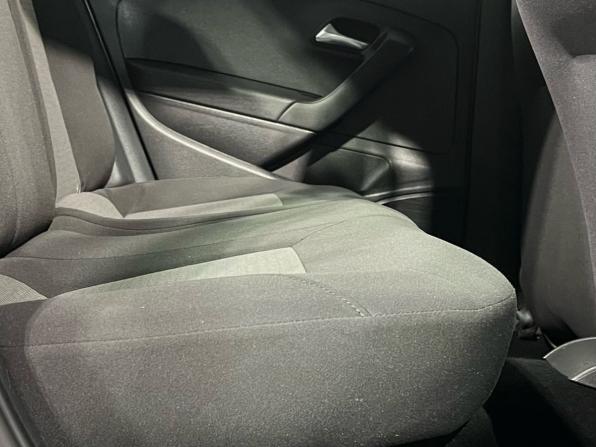 Volkswagen Polo V с пробегом 2011 года, цена 720 000 рублей, 81646 км, седан, Автокод Объявления
