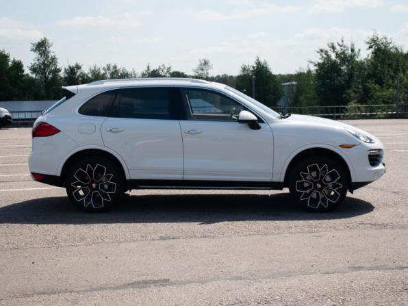 Porsche Cayenne II (958) с пробегом 2012 года, цена 2 498 000 рублей, 104650 км, внедорожник, Автокод Объявления