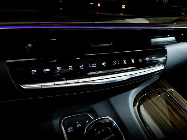 Cadillac Escalade V с пробегом 2022 года, цена 11 500 000 рублей, 56382 км, внедорожник, Автокод Объявления