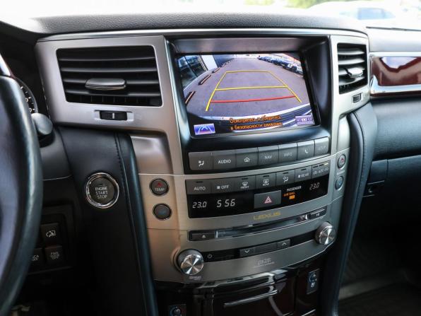 Lexus LX III Рестайлинг с пробегом 2013 года, цена 4 149 000 рублей, 229654 км, внедорожник, Автокод Объявления