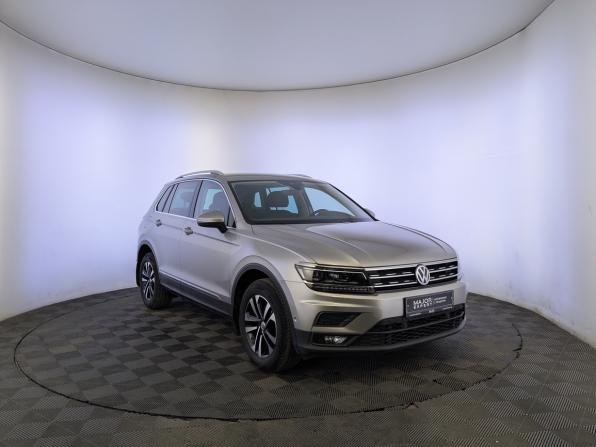 Volkswagen Tiguan II с пробегом 2019 года, цена 2 500 000 рублей, 39283 км, внедорожник, Автокод Объявления