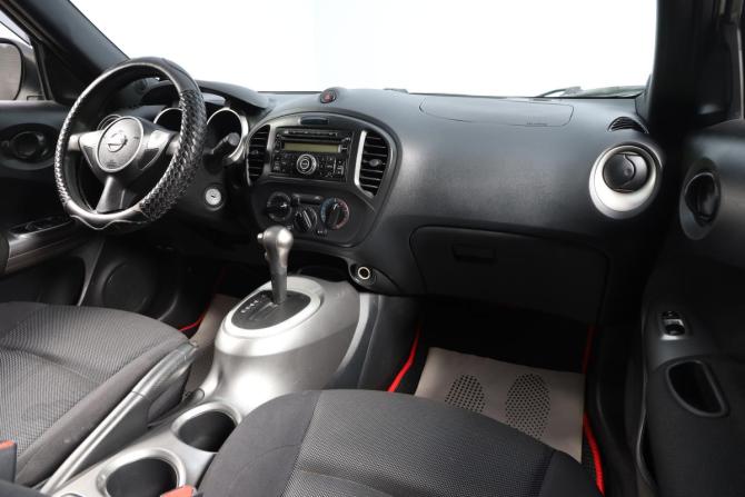 Nissan Juke I с пробегом 2014 года, цена 1 099 000 рублей, 108550 км, внедорожник, Автокод Объявления