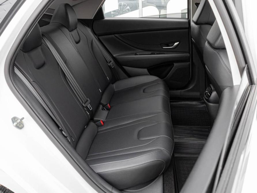 Hyundai Elantra VII (CN7) Рестайлинг Краснодар  - изображение 7