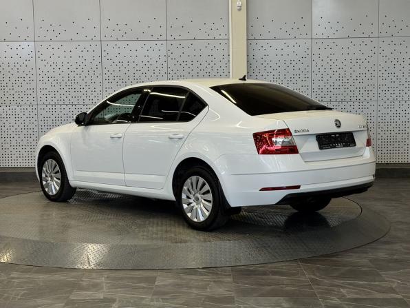 Skoda Octavia III (A7) Рестайлинг с пробегом 2020 года, цена 1 550 000 рублей, 156063 км, лифтбек, Автокод Объявления
